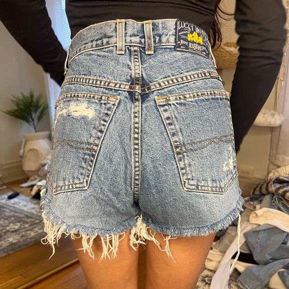 Lucky Cutoff Shorts - Picture 2 of 3